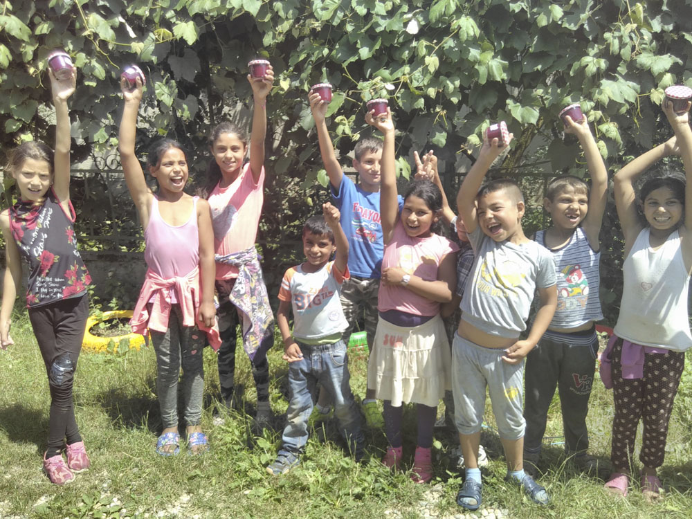 2016 06 06 Erdbeeren Erdbeermarmelade stolze Kinder