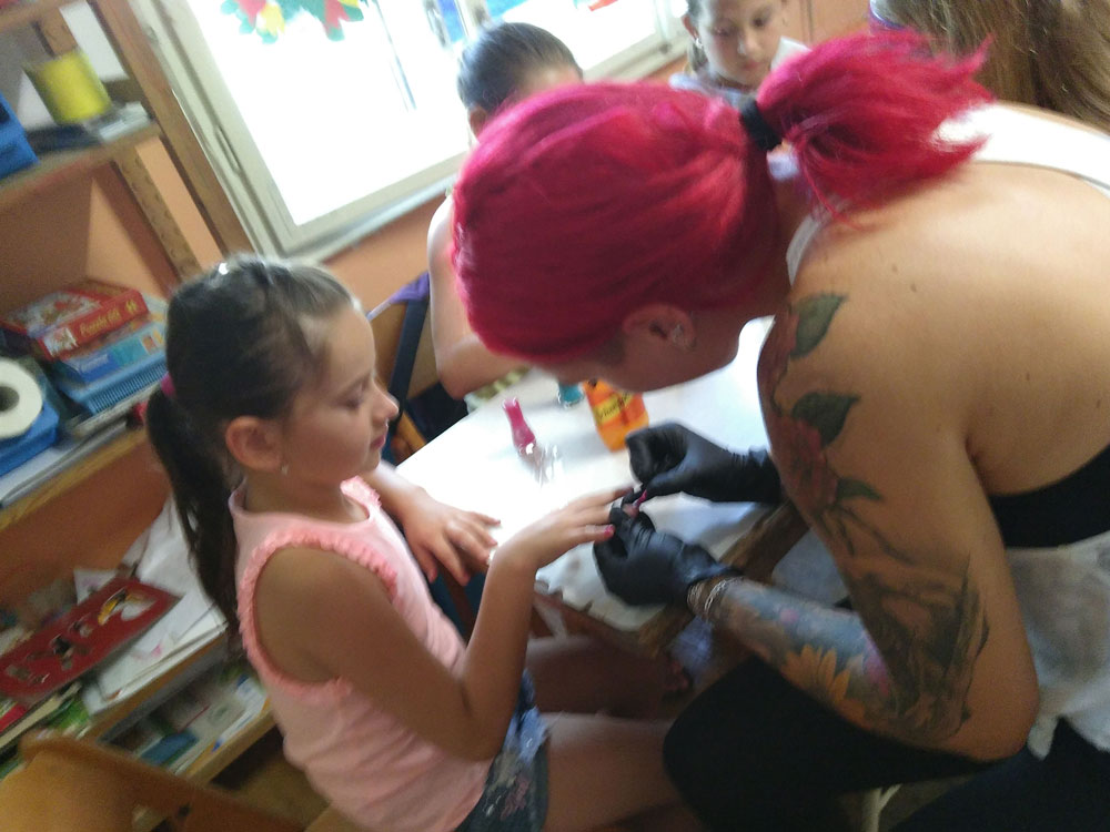 2019-08-29-Eagels-Motorradclub-Maniküre-Gesichterbemalen-(1)-web