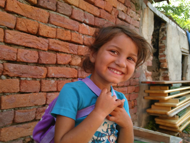 Kinder brauchen Hilfe BuKi gibt Kindern eine Chance - mit Bildung gegen Kinderarmut!