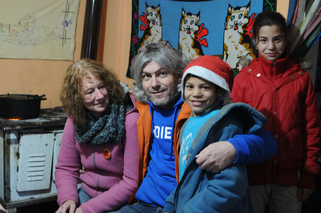 2019-12-07-Stefan-Zell-und-Heidi-Haller BuKi-bei-Kindern-2 Stefan Zell und Heidi Haller mit BuKi-Kindern