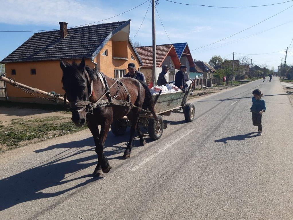 2020 04 15 BuKi Lebensmittelverteilung (8)