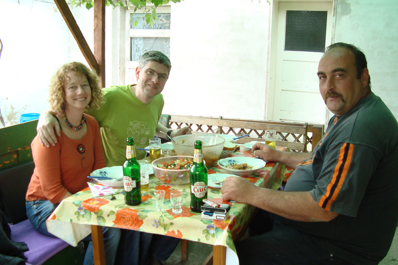 2020-05-Eröffnung-BuKi-Haus-Stefan-Heidi-John