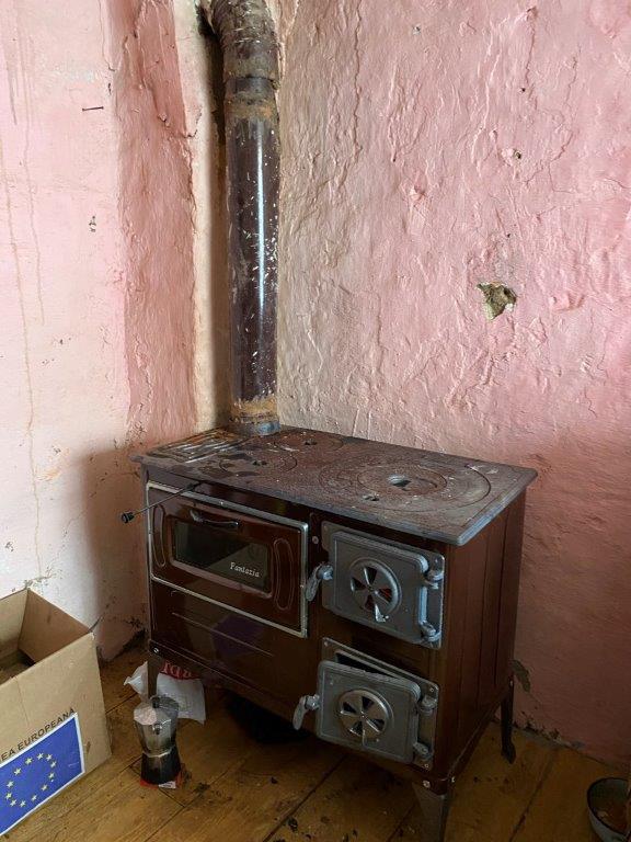 image00055 Neuer Ofen und Kamin bei Dantin