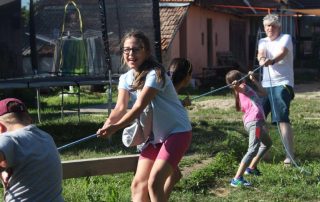 Seilziehen: Begegnung