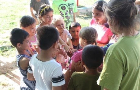Vertrauensübung Sommer der Begegnung