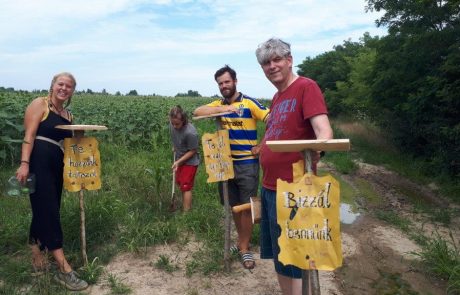 Schilder Nachtwanderung
