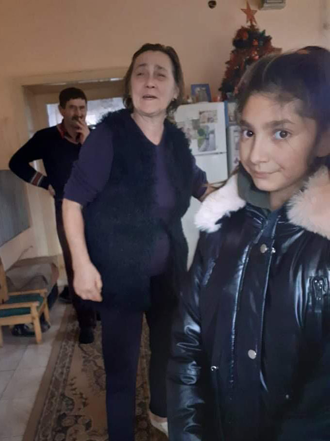 2021 12 18 BuKi-Kinder besuchen ältere Menschen in Cidreag 1 Spenden für Kinder in Not Familienhilfe Humanitäre Hilfe