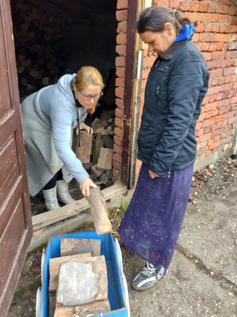 Brennholz - Spendenaktion Gemeinsam gegen den kalten Winter