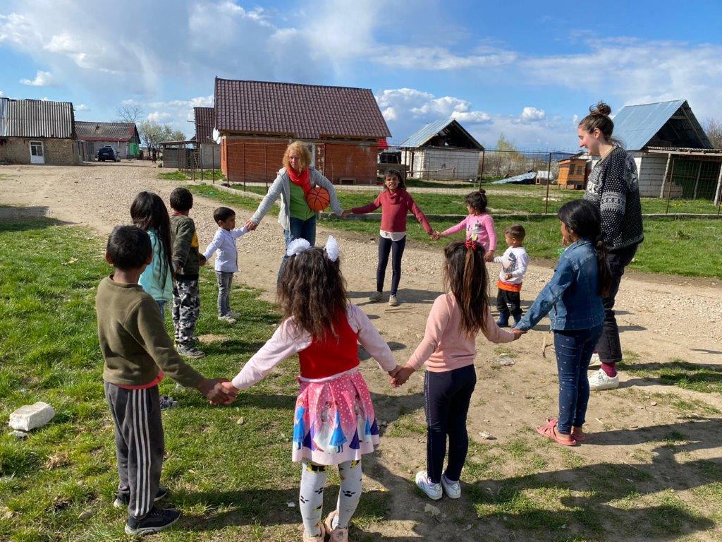 Ostern im BuKi-Haus Roma Kinderhilfe (11)