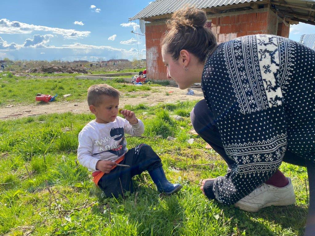 Ostern im BuKi-Haus Roma Kinderhilfe (12)