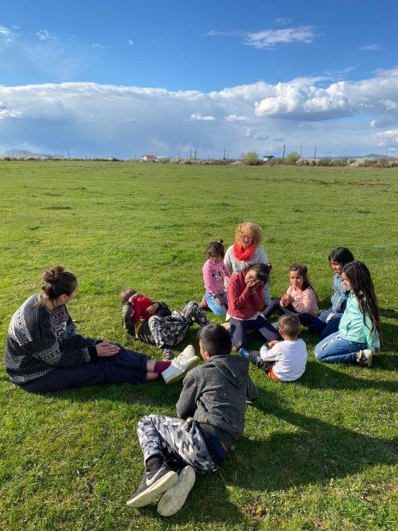 Ostern im BuKi-Haus Roma Kinderhilfe (13)
