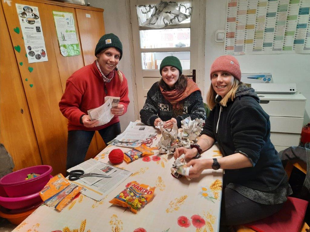 Ostern im BuKi-Haus Roma Kinderhilfe (6)
