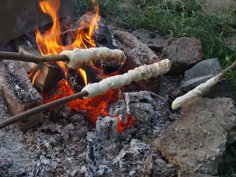 2022-06-16-MOD-Stockbrot-(1)