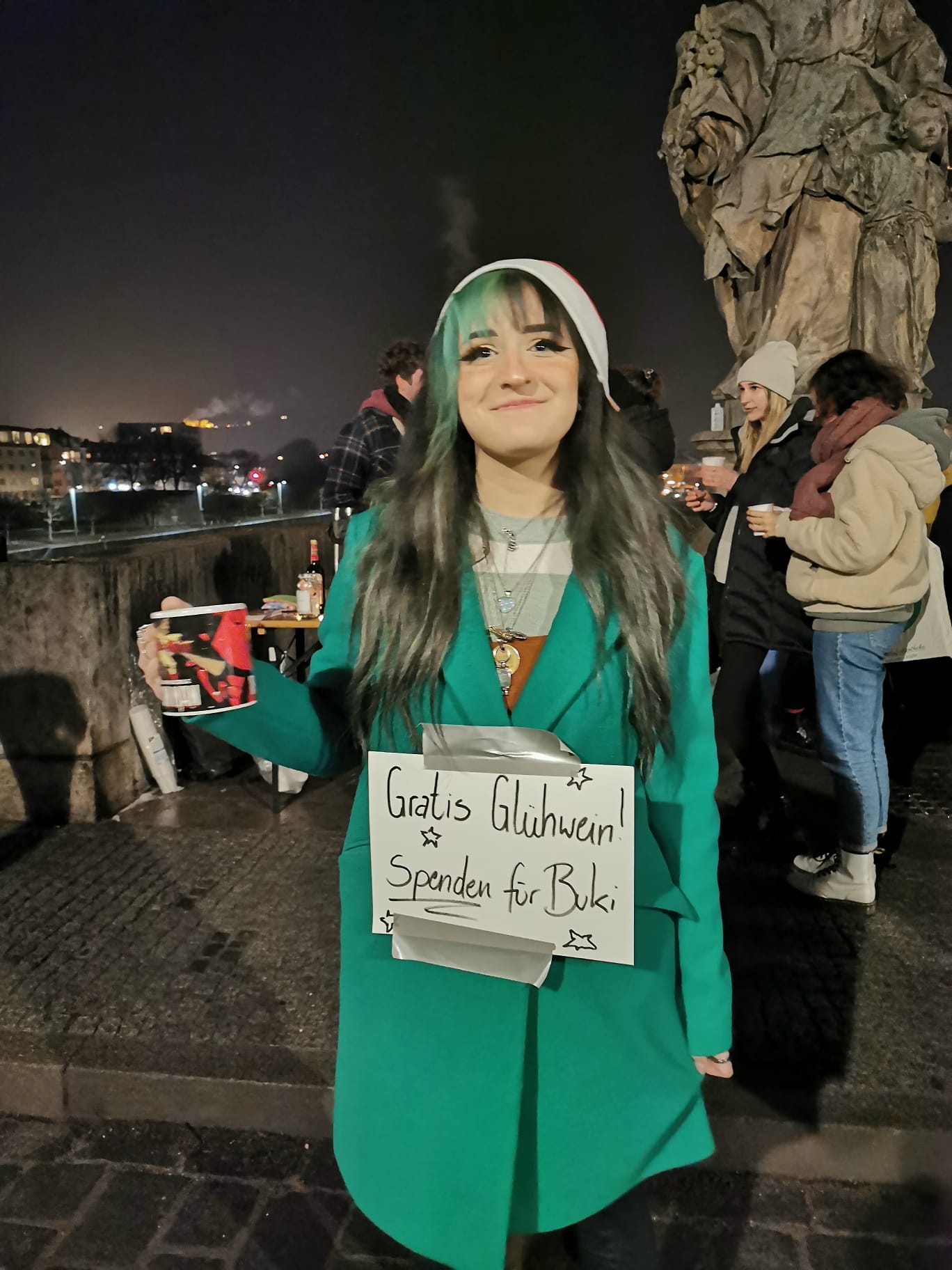 2022 12 19 Glühweinstand auf der Mainbrücke in Würzburg (2)