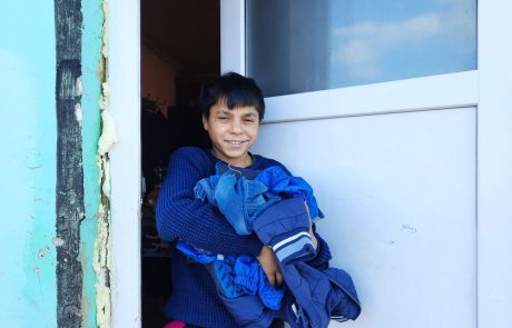 Kleiderverteilung in Adrian.